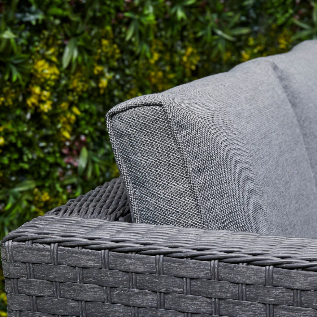 4679a07a77296518d34aae50e1f5638f