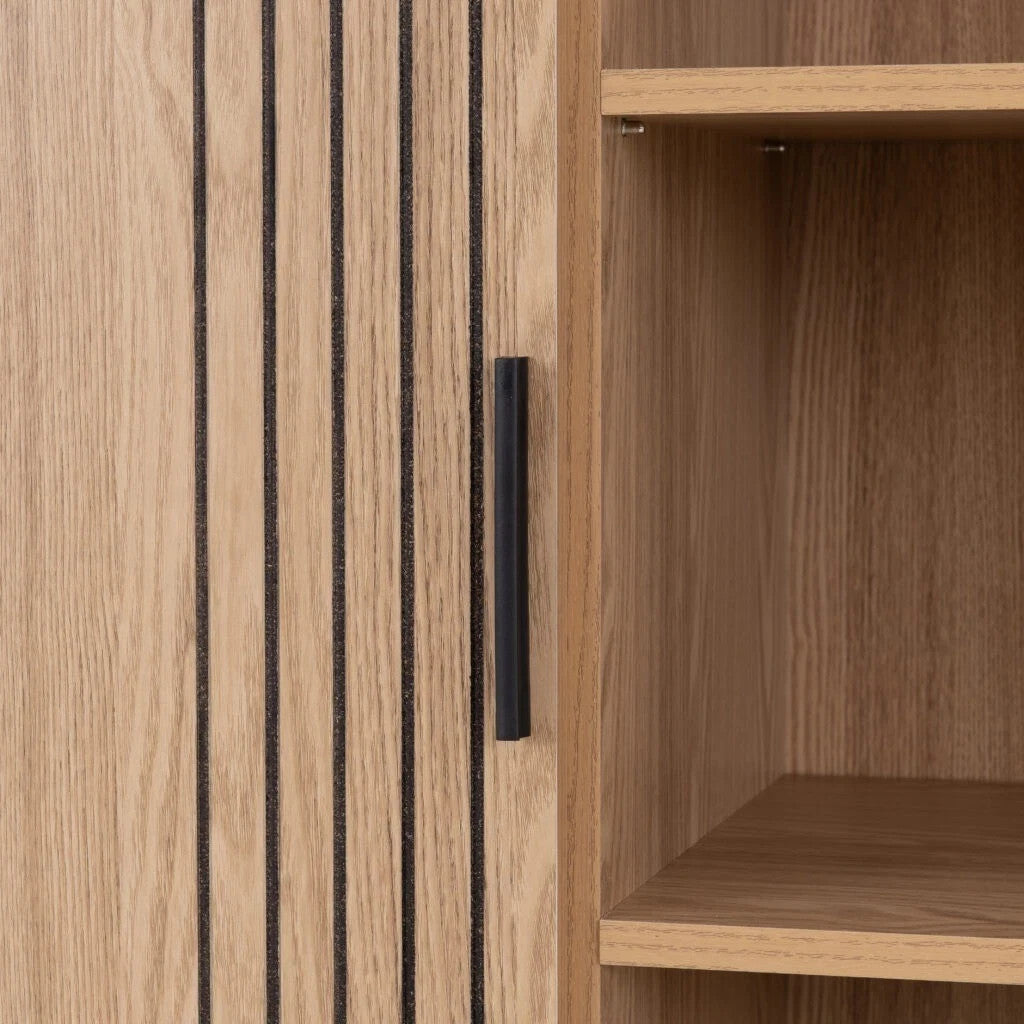 c38d30f6701bd553dfd603ba54677433