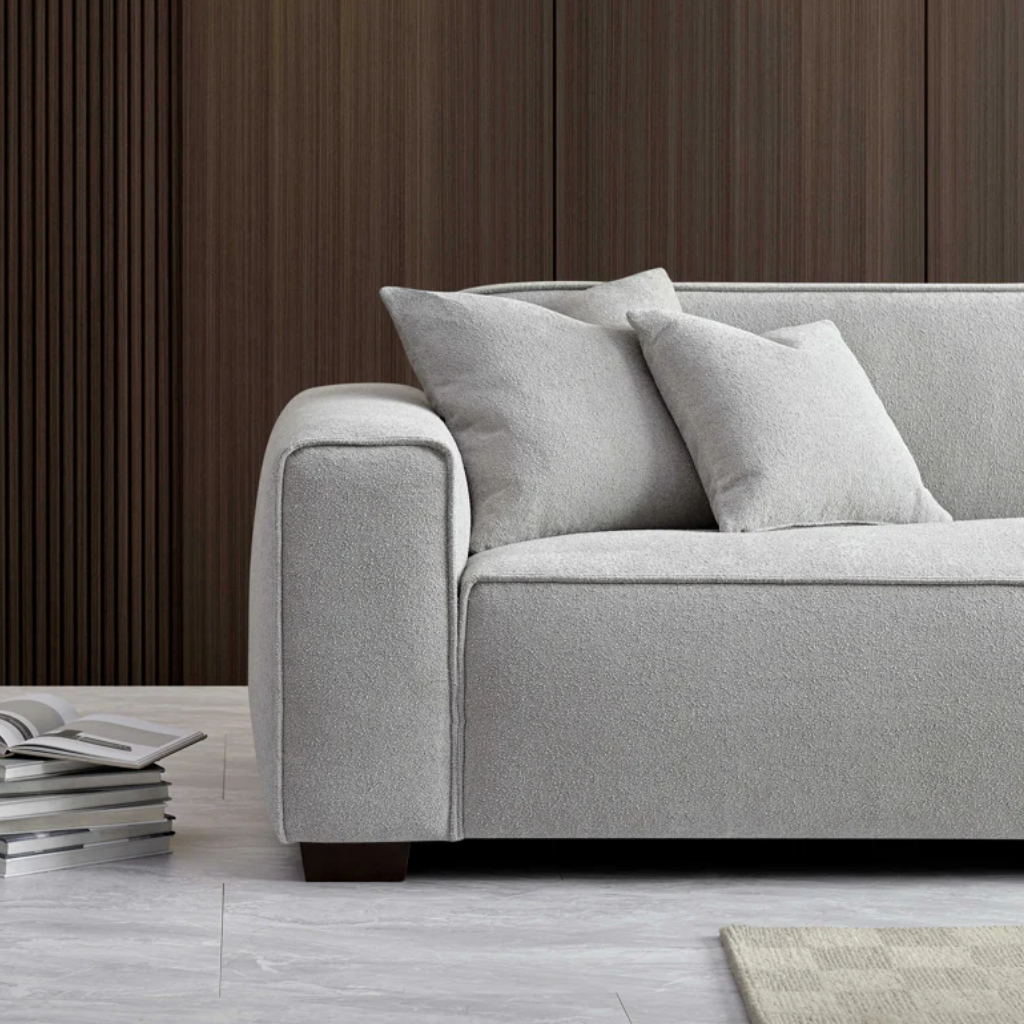 Aluxo Dakota 4 seater with Chaise