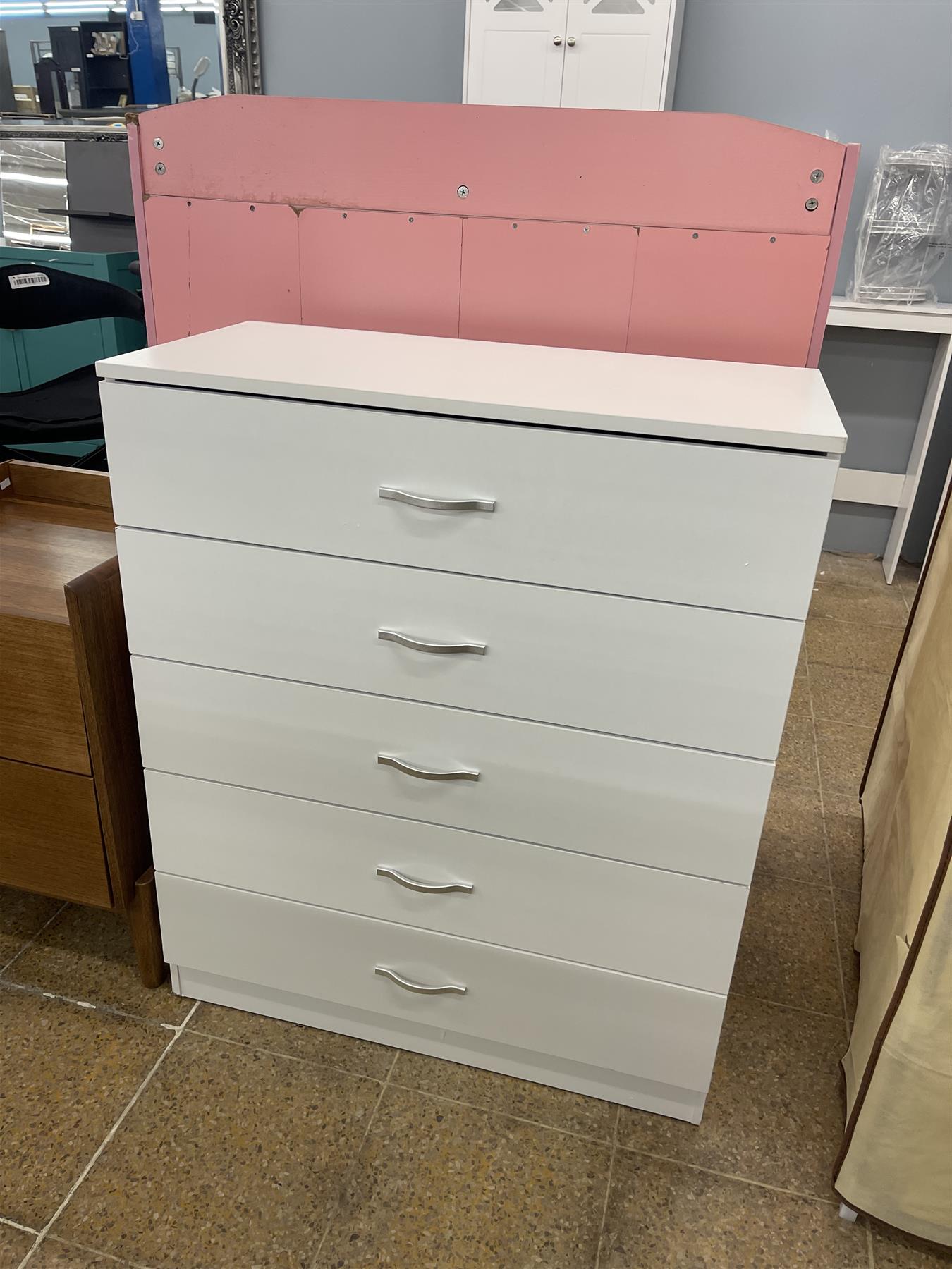 Riano 5 Drawer Chest