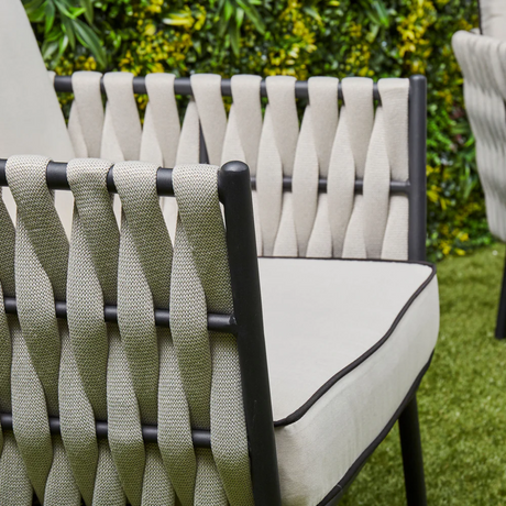 884573d562f13f19b70877e593c889e0