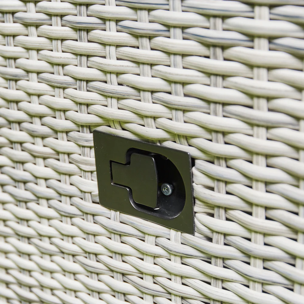 63129097e81a6415818bcb25a6d953da