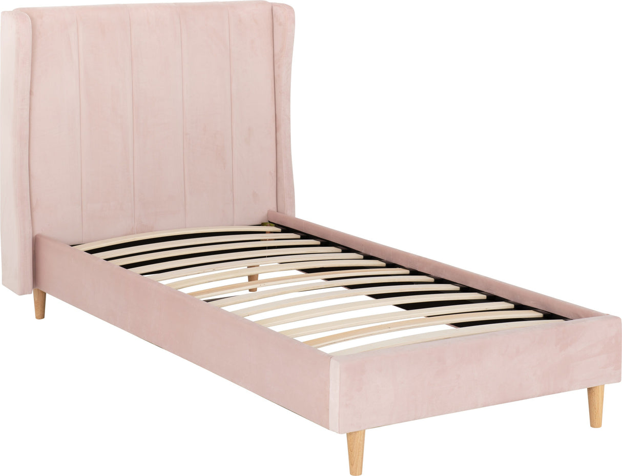 Amelia Bed