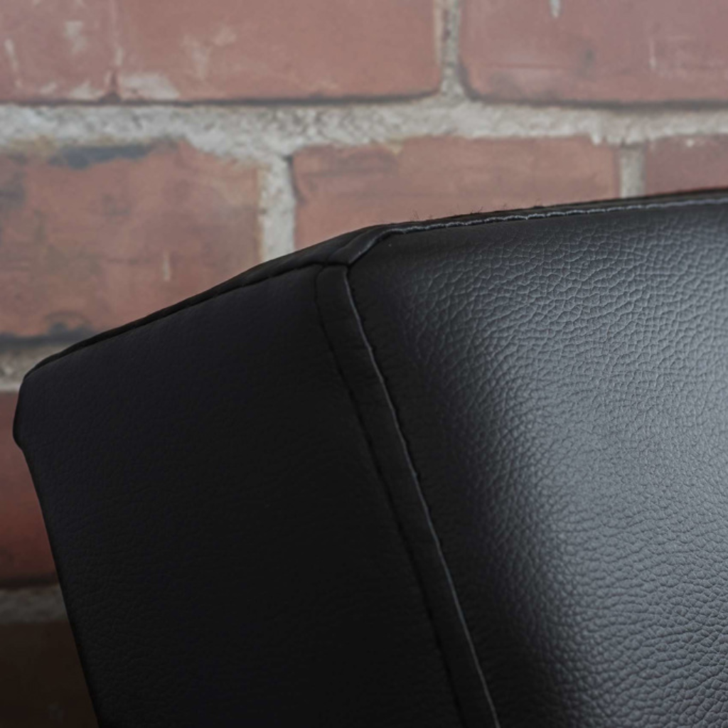 e598c2ab4720cc7ab94a598efa1b5cb4