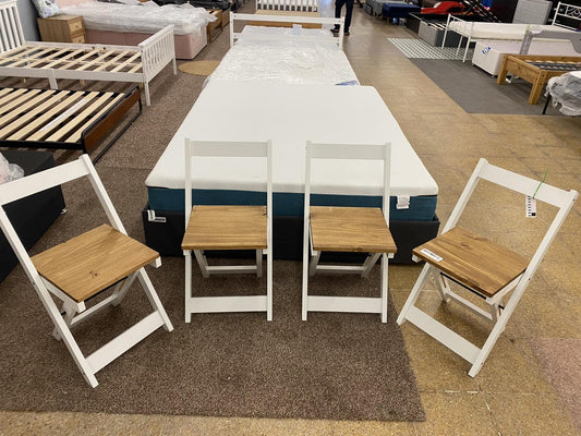 4 x foldable white butterfly chairs