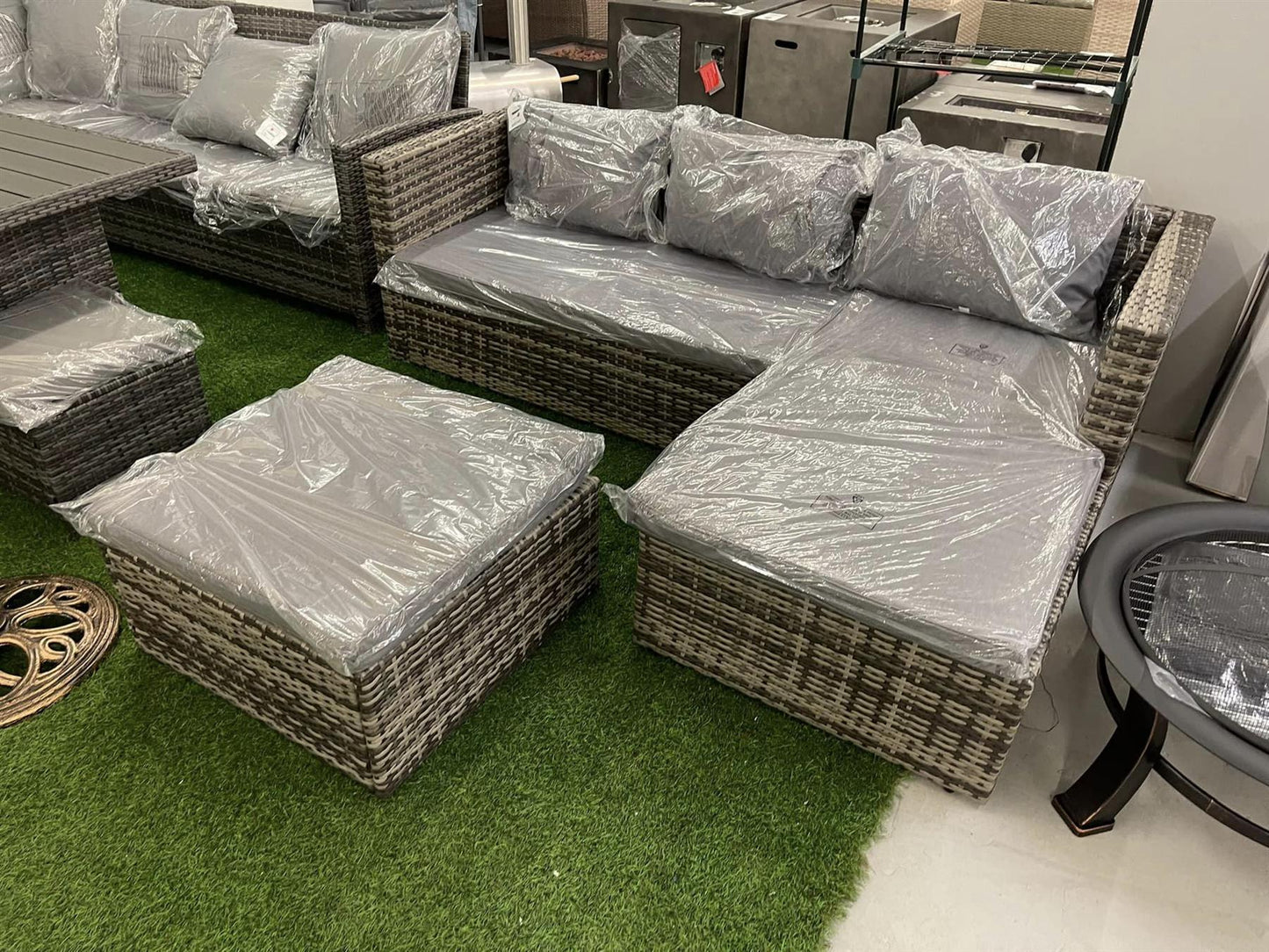 Grey Rattan Corner Sofa Set with Matching Extender Unit