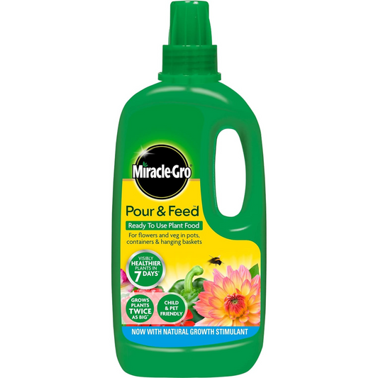 Pour & Feed Miracle Grow